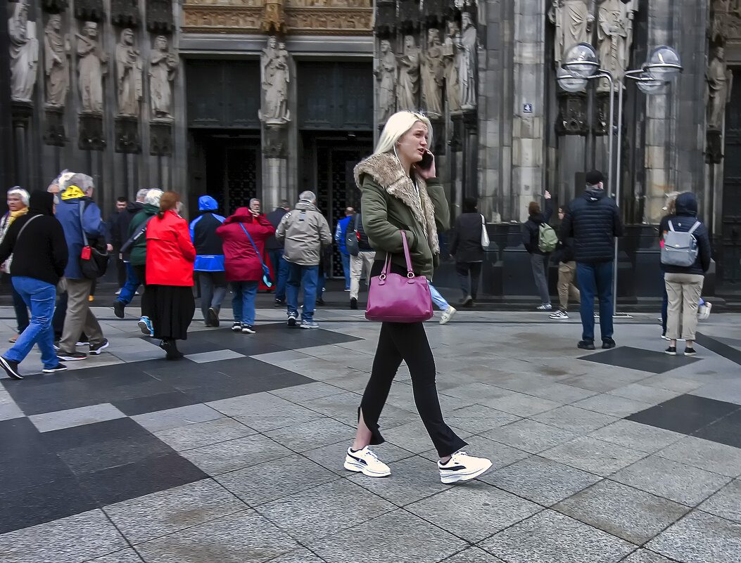 **** - Alexander Andronik **** - Alexander Andronik