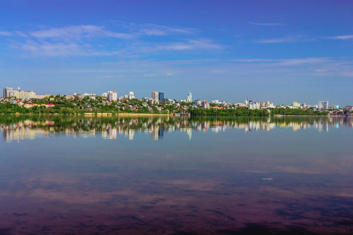 Вид с берега водохранилища - Юрий Стародубцев