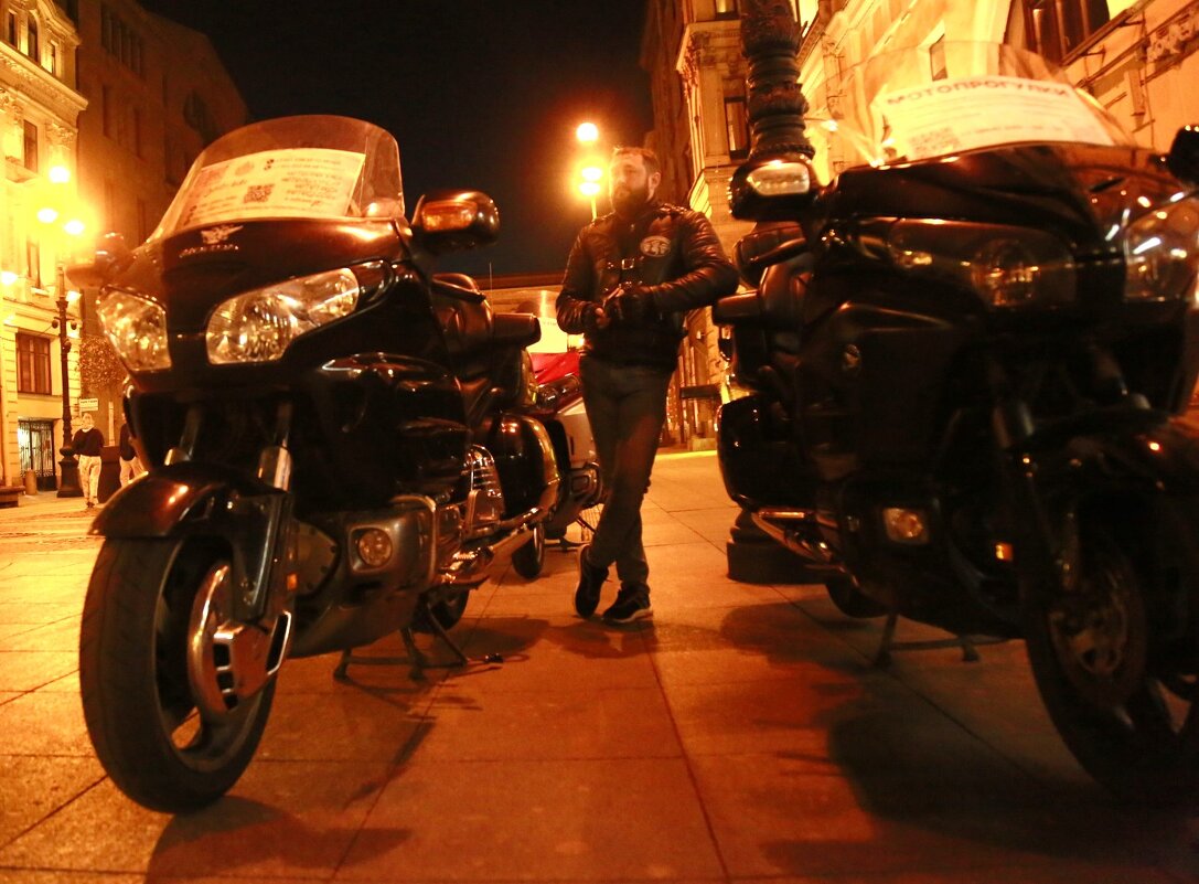 Ночной Питер - Танзиля Завьялова Ночной Питер - Танзиля Завьялова