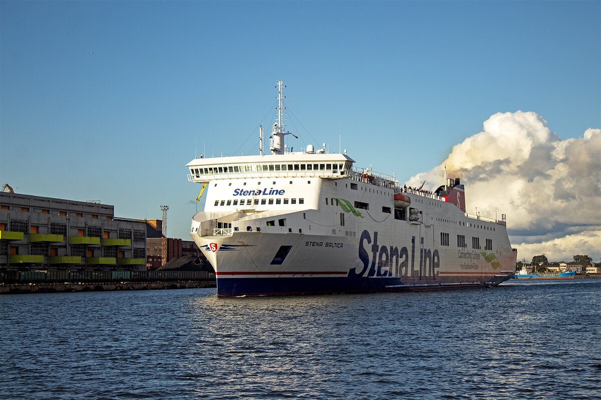 Уходят в море корабли - Roman Ilnytskyi Уходят в море корабли - Roman Ilnytskyi