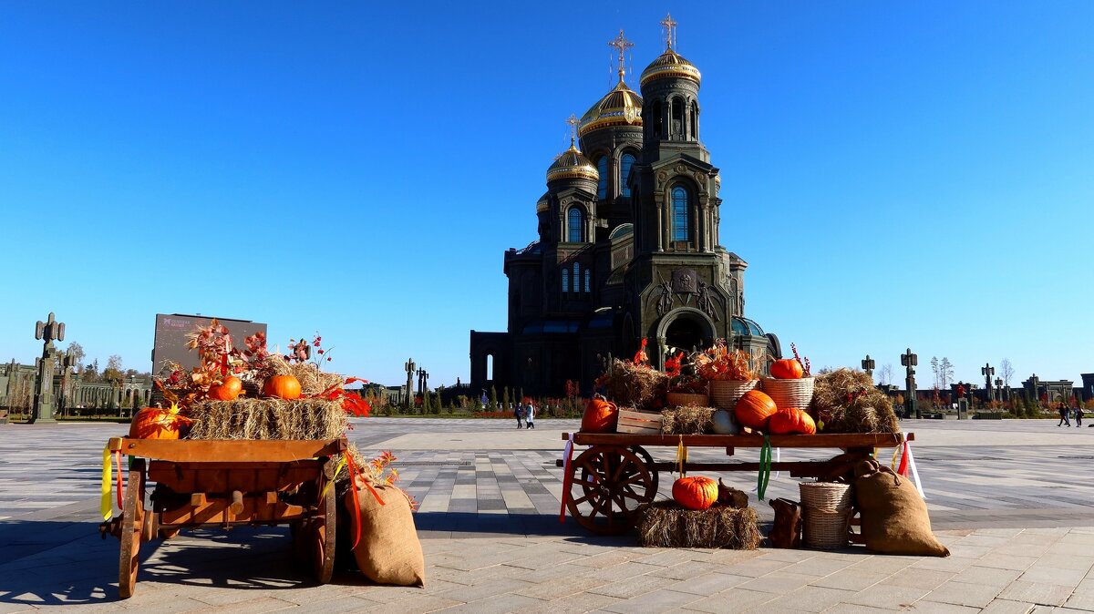 Ярмарка в Парке Победы - Лютый Дровосек