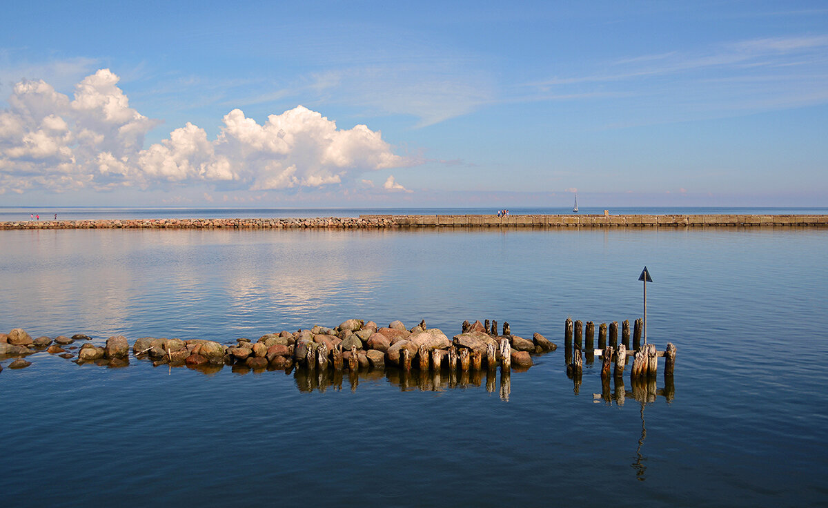 В голубом - Регина 