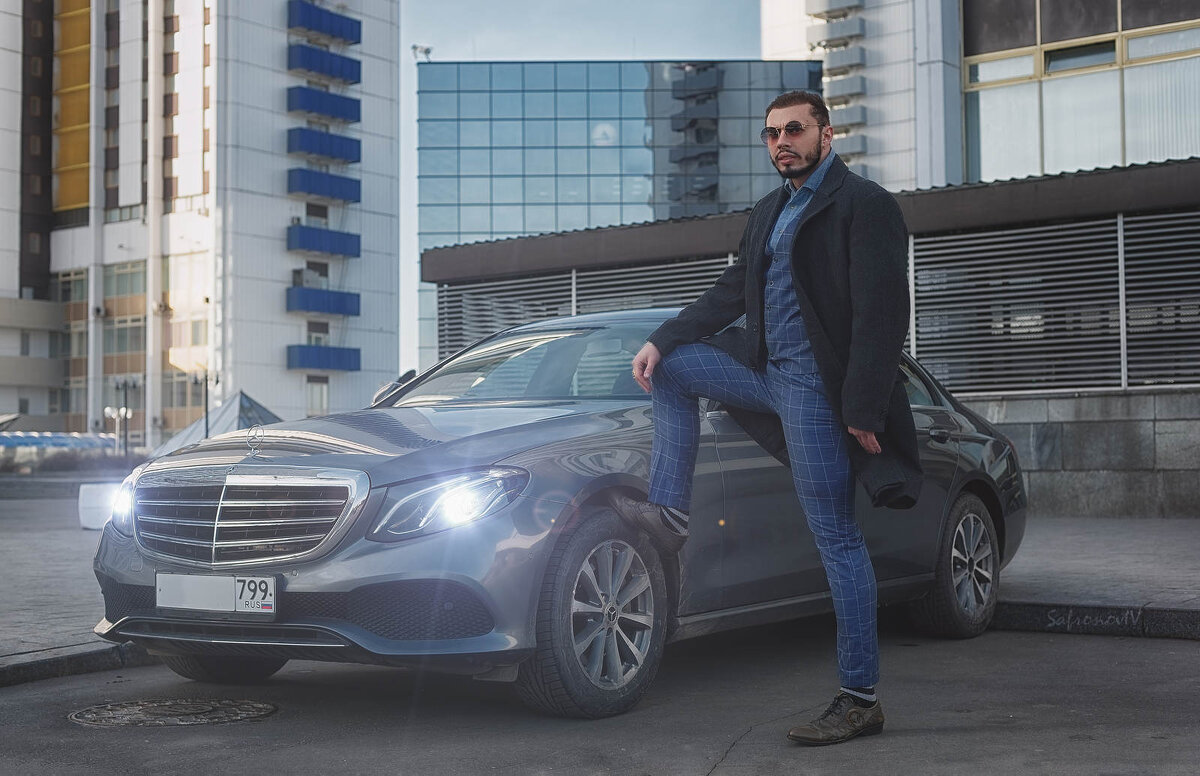 Стартуем в полдень - Джованни Луче