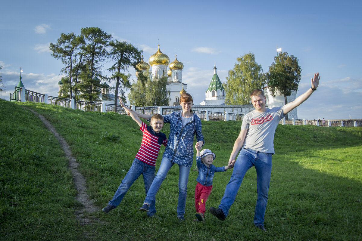 Семейное фото - Артём Орлов