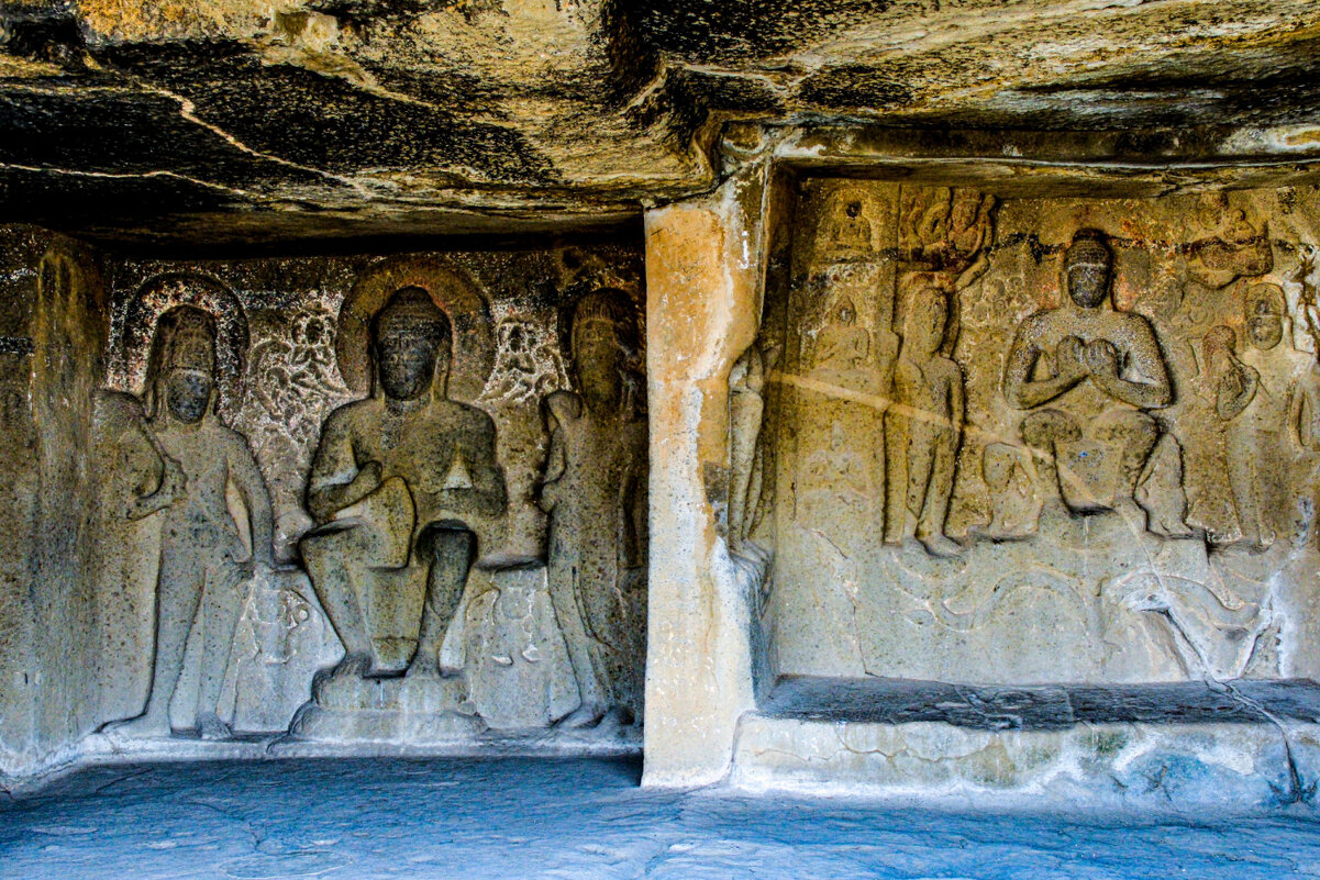 Скульптуры в Пандив Лени храме - Георгий А