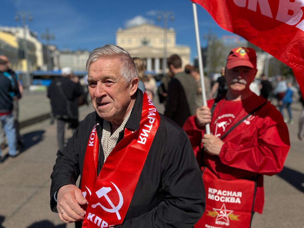 Маёвка - Сергей Золотавин