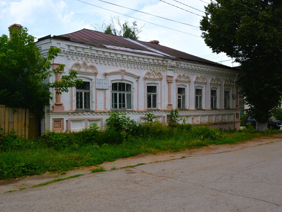 Мариинский Посад. Дом по ул. Ленинской 16. - Пётр Чернега