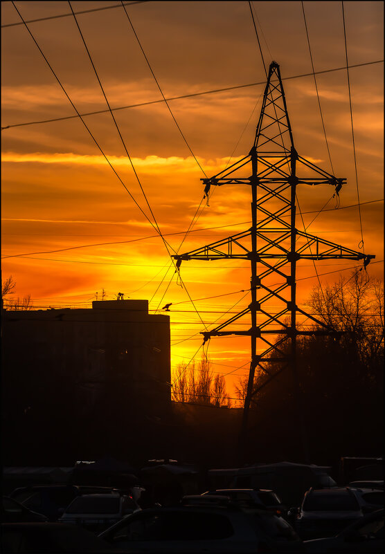 Закат в городе - Александр Тарноградский Закат в городе - Александр Тарноградский