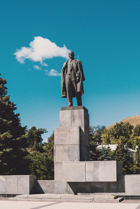 Жара в городе. - Анатолий Щербак