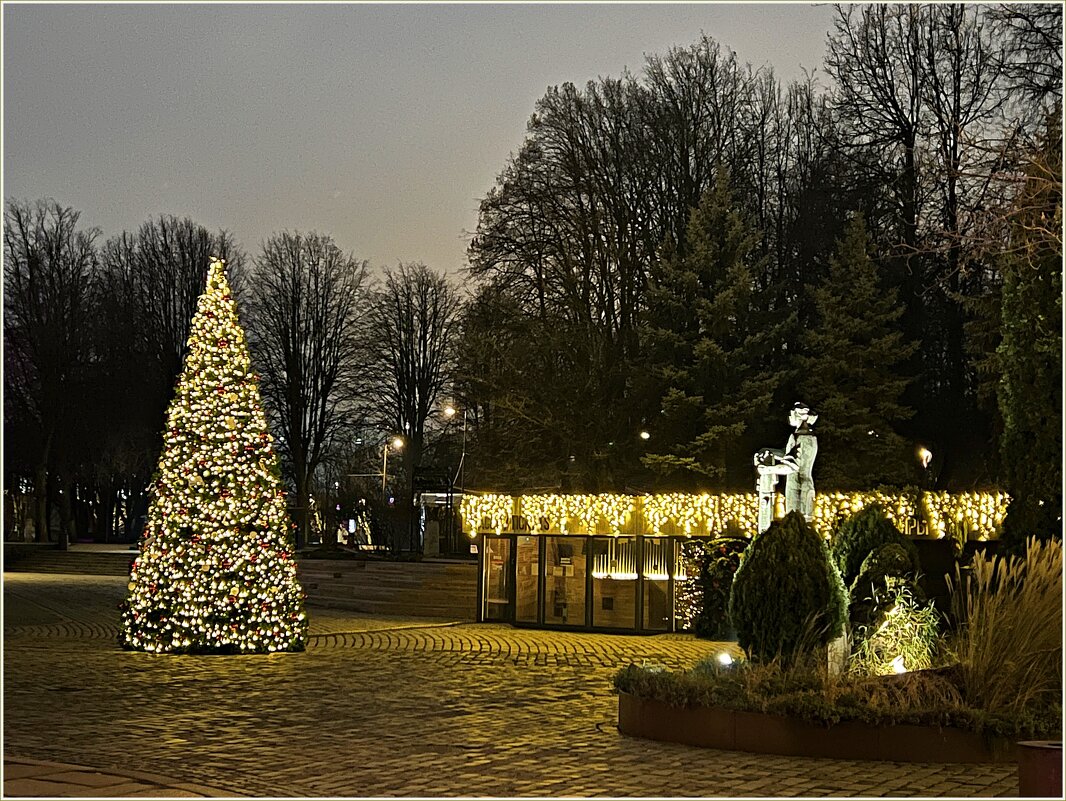 Ёлка на острове Канта и Пётр Первый. - Валерия Комова