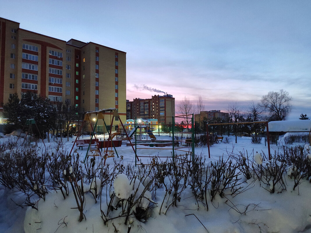 Рассвет в городе - Денис Бочкарёв