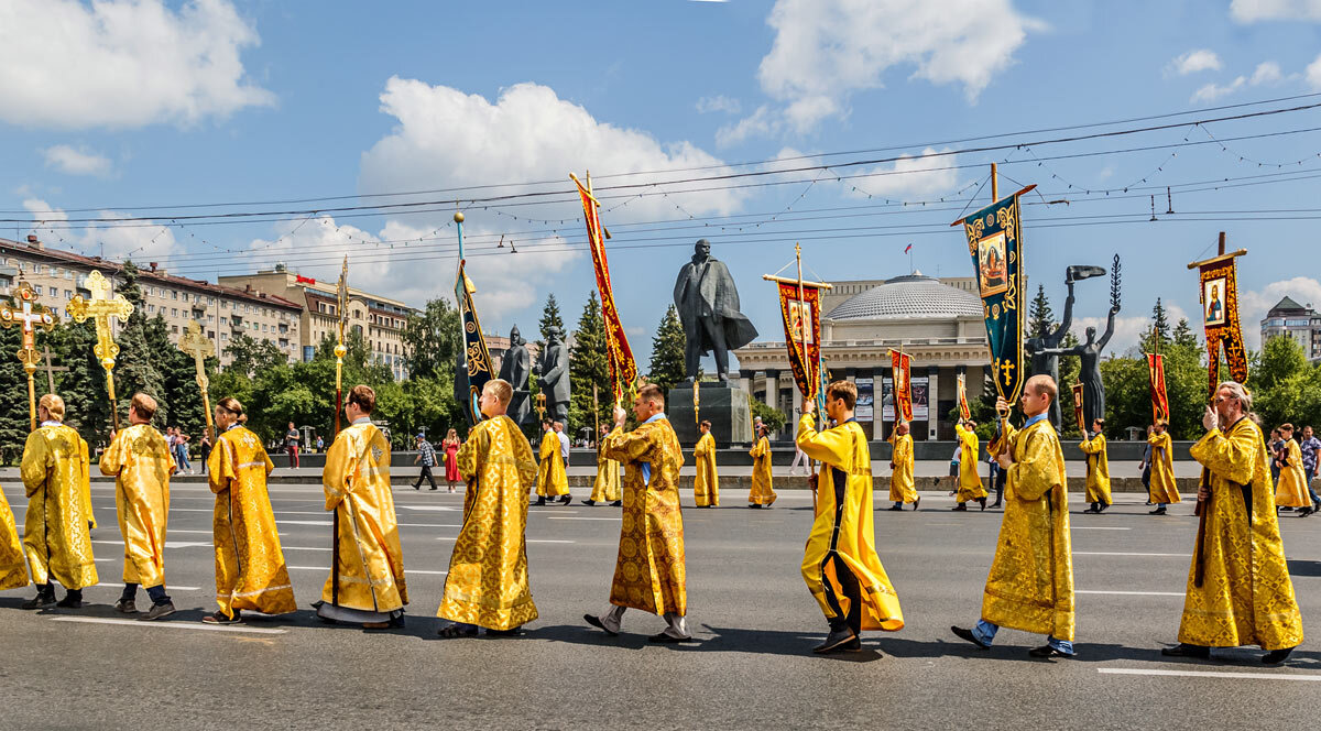 Крестный ход - SanSan 