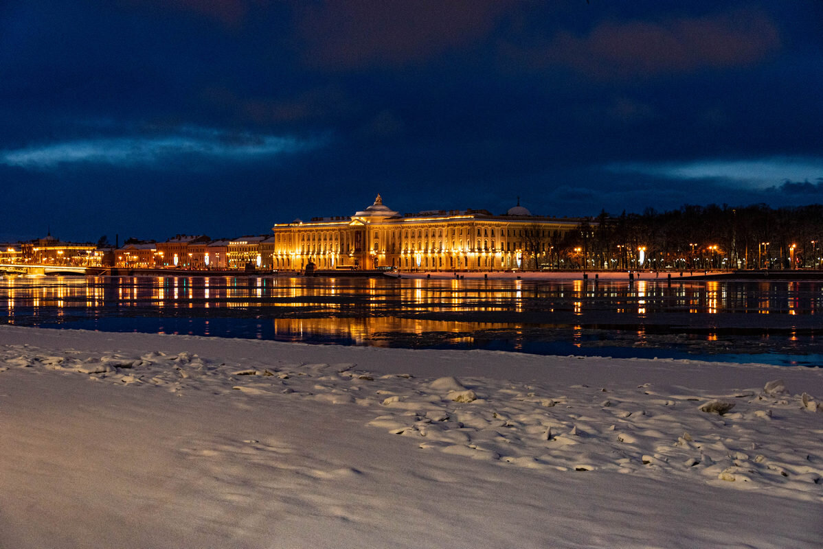 *** - Дмитрий Лупандин