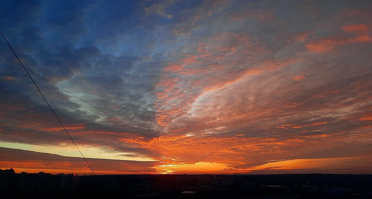 Закат Затмил Комету - Сеня Белгородский Закат Затмил Комету - Сеня Белгородский