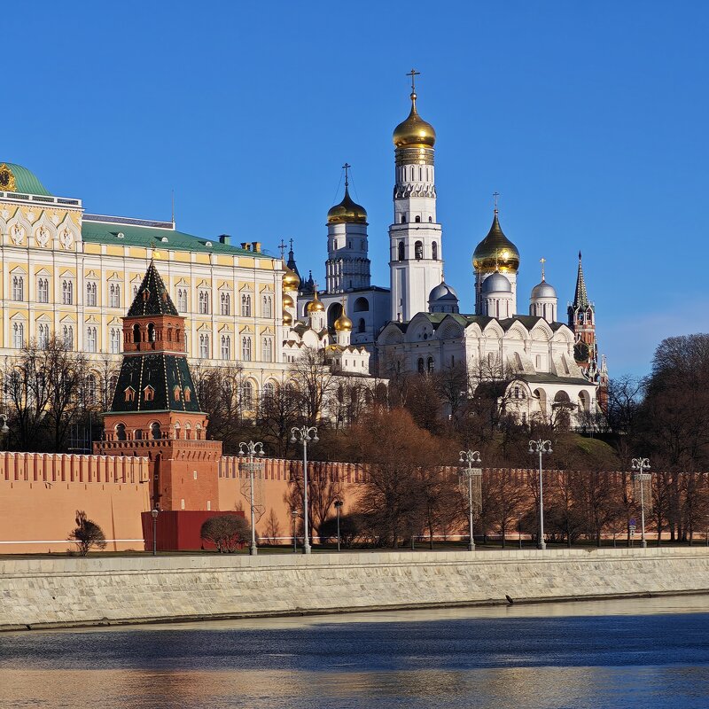 Кремль - <<< Наташа >>> Кремль - <<< Наташа >>>