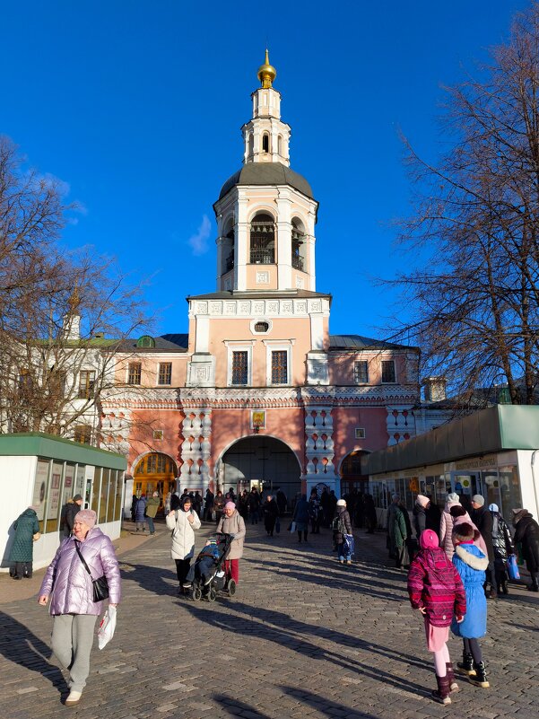 На Крещение в Даниловом монастыре ... - Константин Анисимов На Крещение в Даниловом монастыре ... - Константин Анисимов