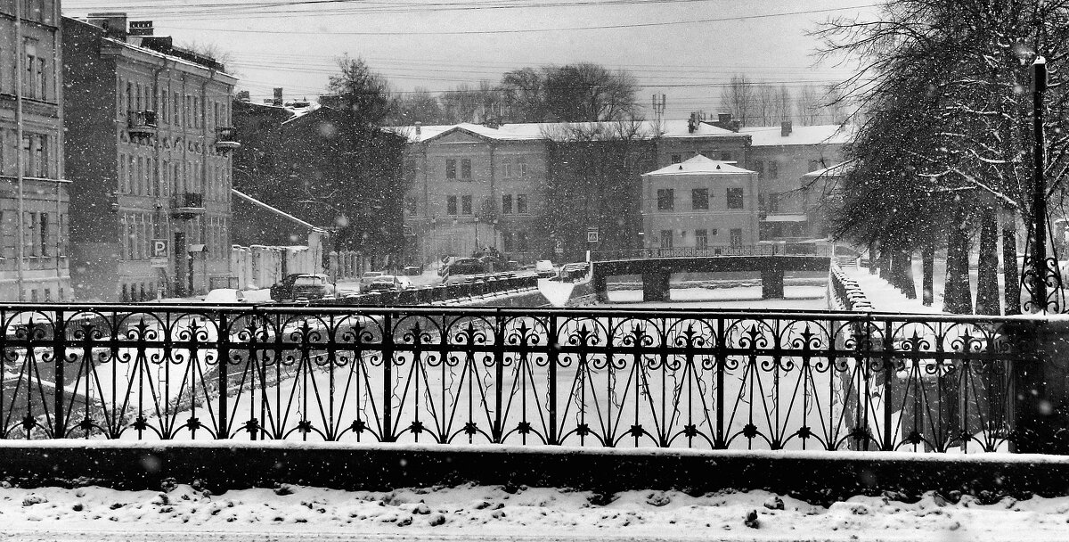 Снег в городе . - Владимир 