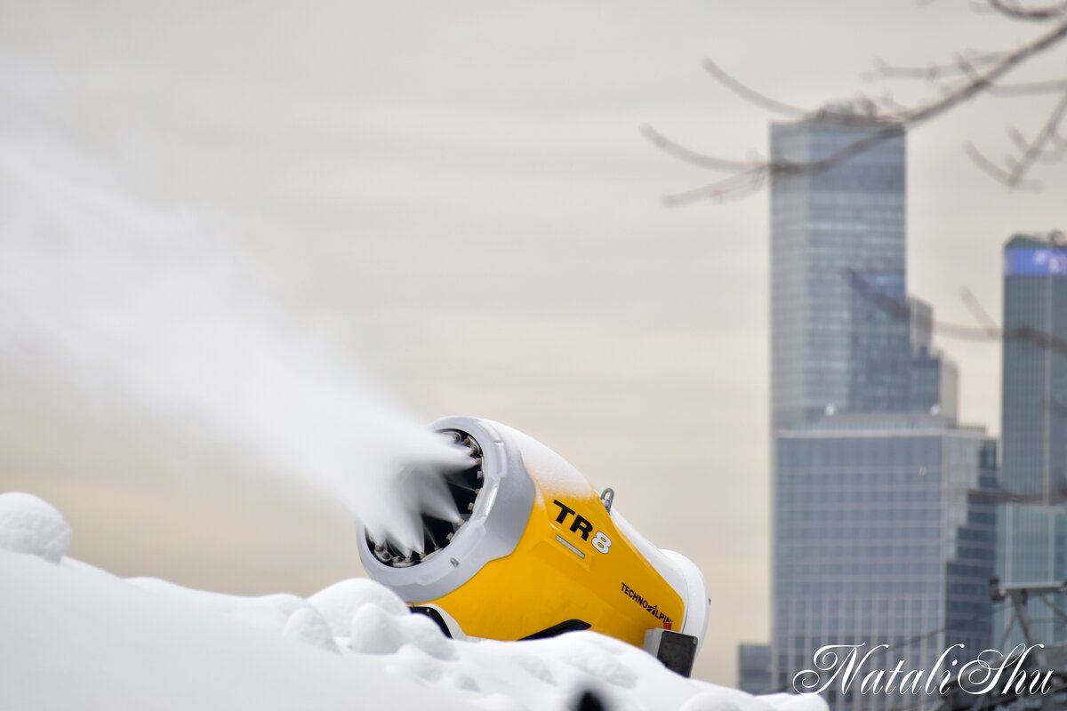 Снежная пушка. - Наталья Вязигина Снежная пушка. - Наталья Вязигина