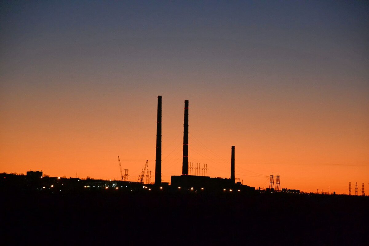 Очертания ночного города. - Михаил Столяров