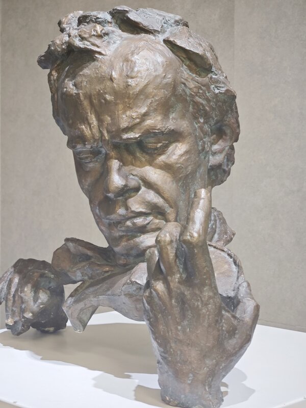 *** - Динара Каймиденова