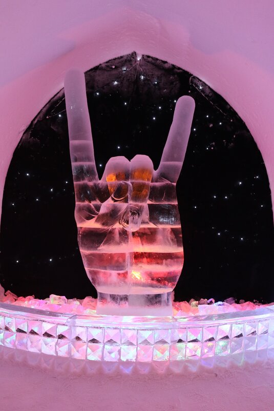 По залам Снежной деревни - Ольга По залам Снежной деревни - Ольга