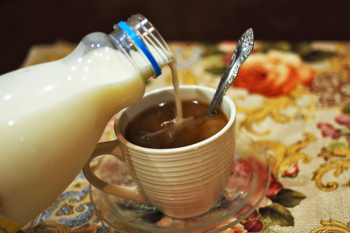 Кофе 3 - Юрий Гайворонскiий Кофе 3 - Юрий Гайворонскiий