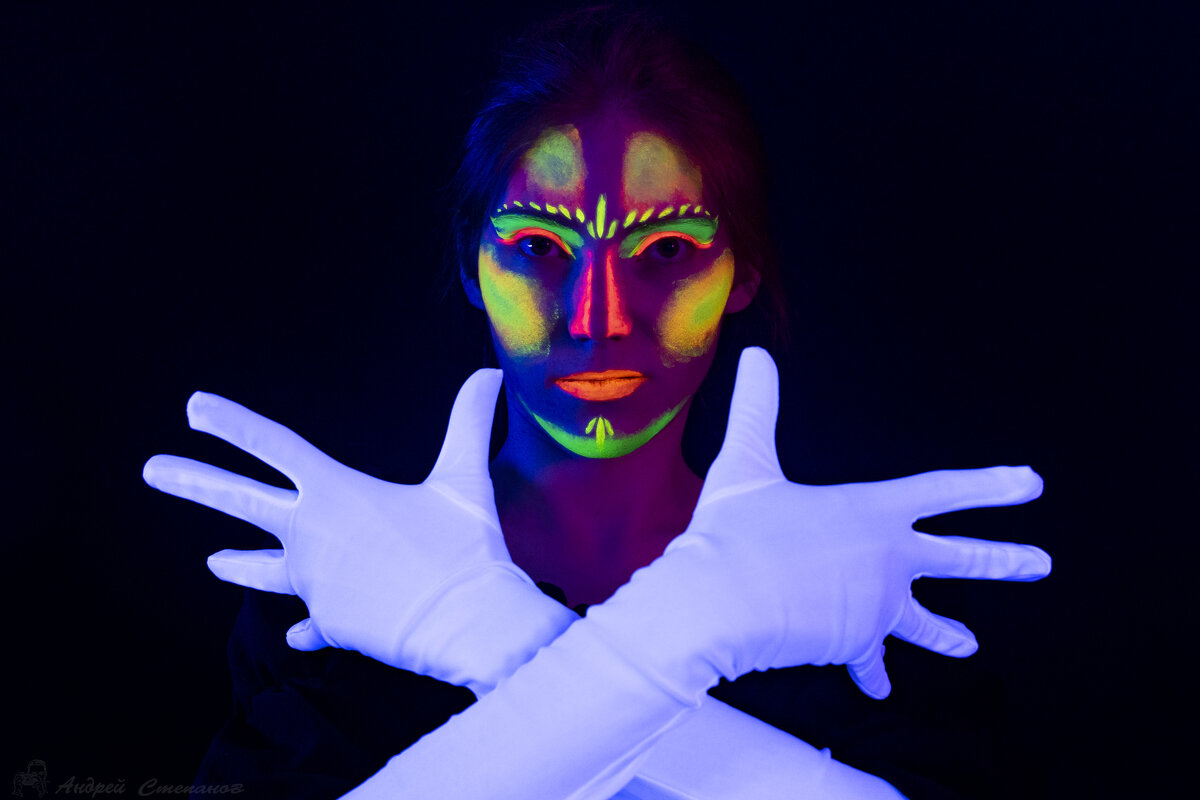 Неоновый портрет. - Андрей + Ирина Степановы Неоновый портрет. - Андрей + Ирина Степановы