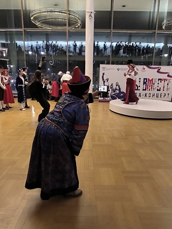 В поисках лучшего ракурса. - Ольга 