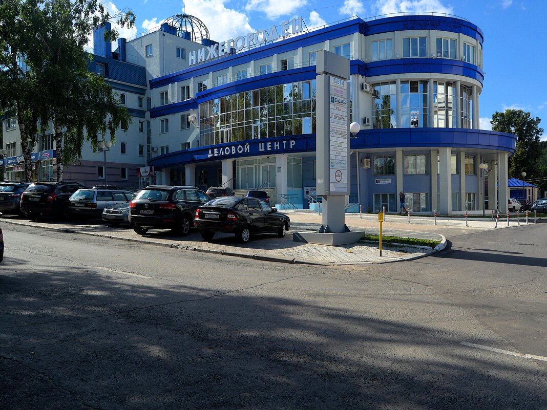 Чебоксары. Деловой центр "Нижегородец". - Пётр Чернега