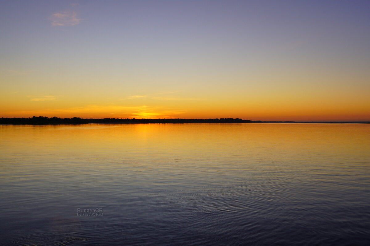 Осенний рассвет на Волге под Волгоградом - Сергей Беляев Осенний рассвет на Волге под Волгоградом - Сергей Беляев