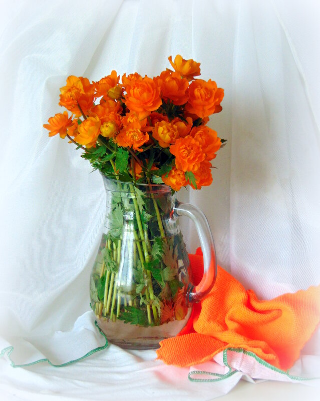 Купальница в букете. - nadyasilyuk Вознюк