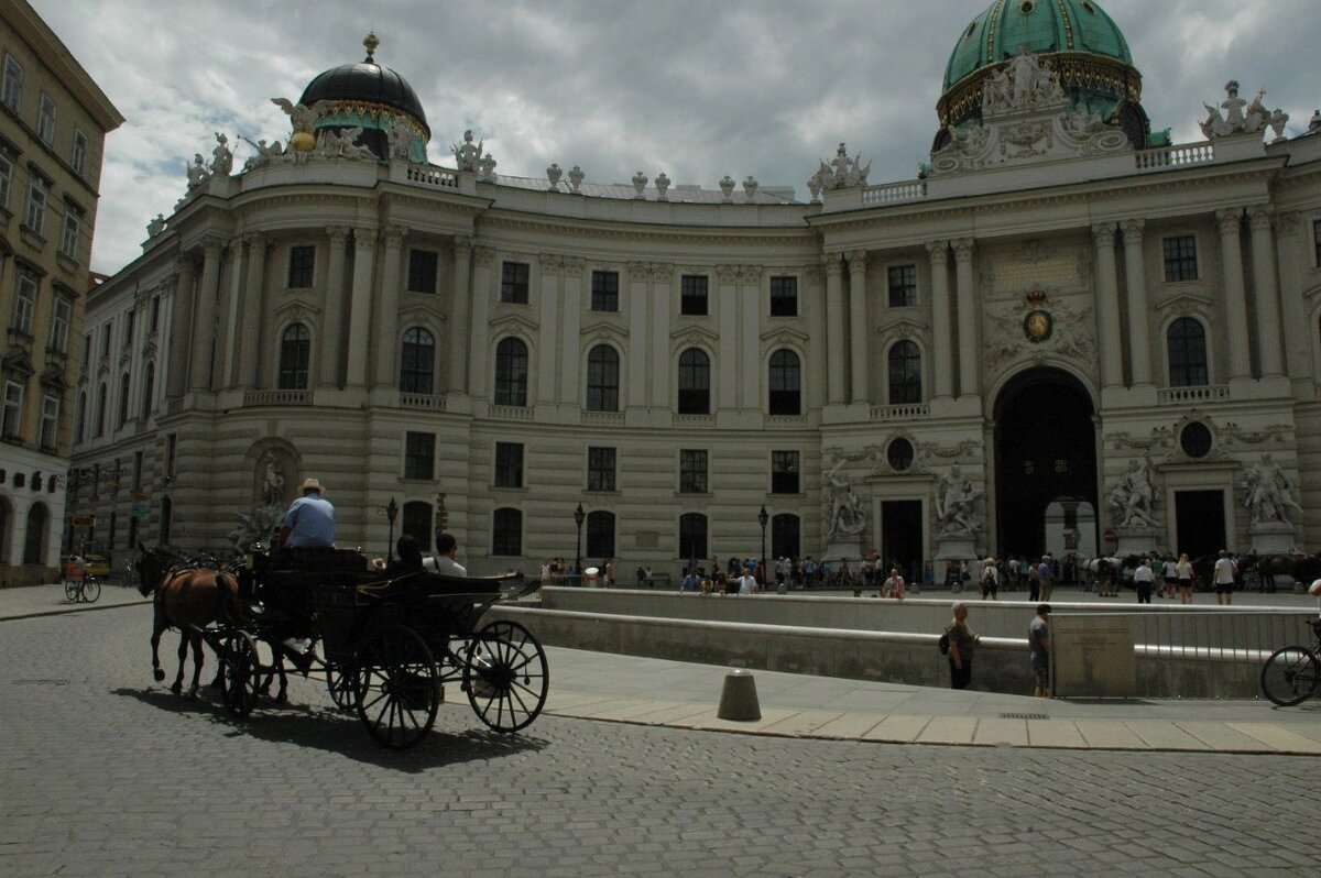 Михаэлерплатц в Вене - Alexandra Sakharova