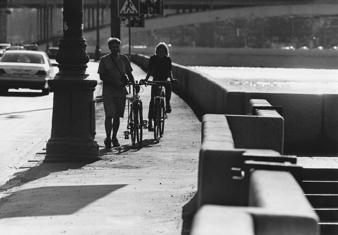 Набережная - Сергей Золотавин Набережная - Сергей Золотавин