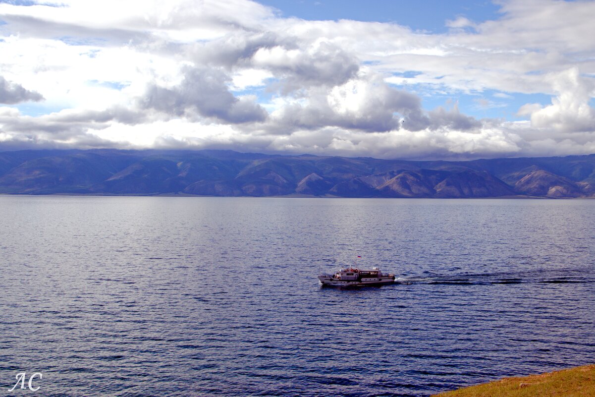 Многоликий Байкал - Любовь Сахарова Многоликий Байкал - Любовь Сахарова