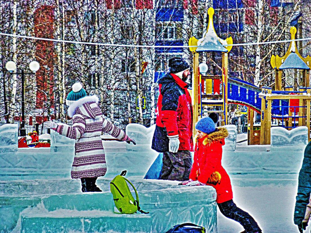 Сценка с детьми в ледовом городке! - Владимир 