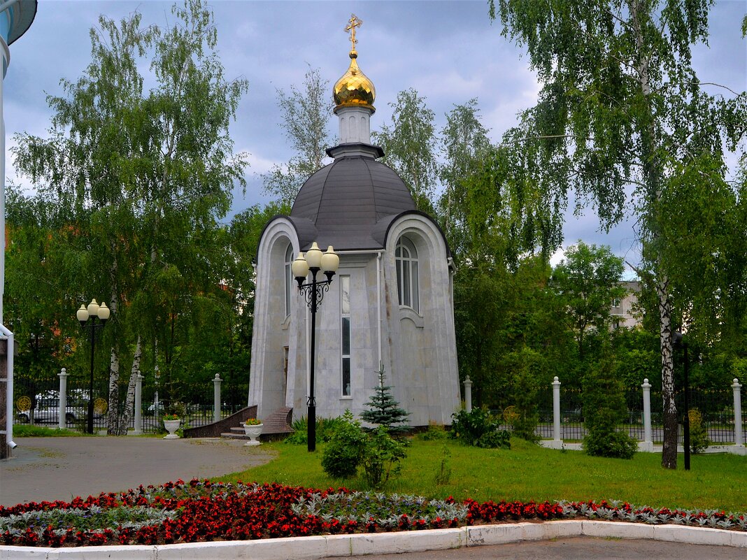 Чебоксары. Часовня Покровско-Татианинского собора. - Пётр Чернега Чебоксары. Часовня Покровско-Татианинского собора. - Пётр Чернега