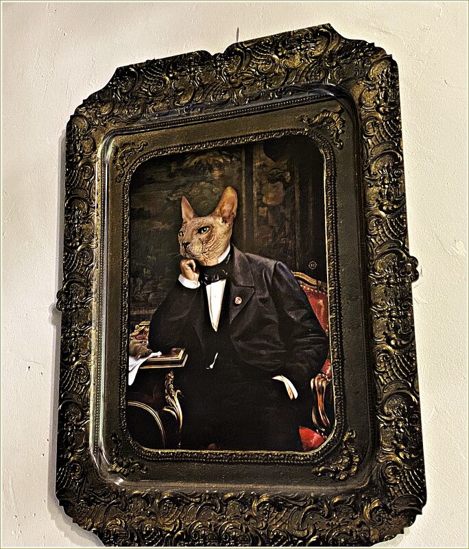 В музее. - Валерия Комова