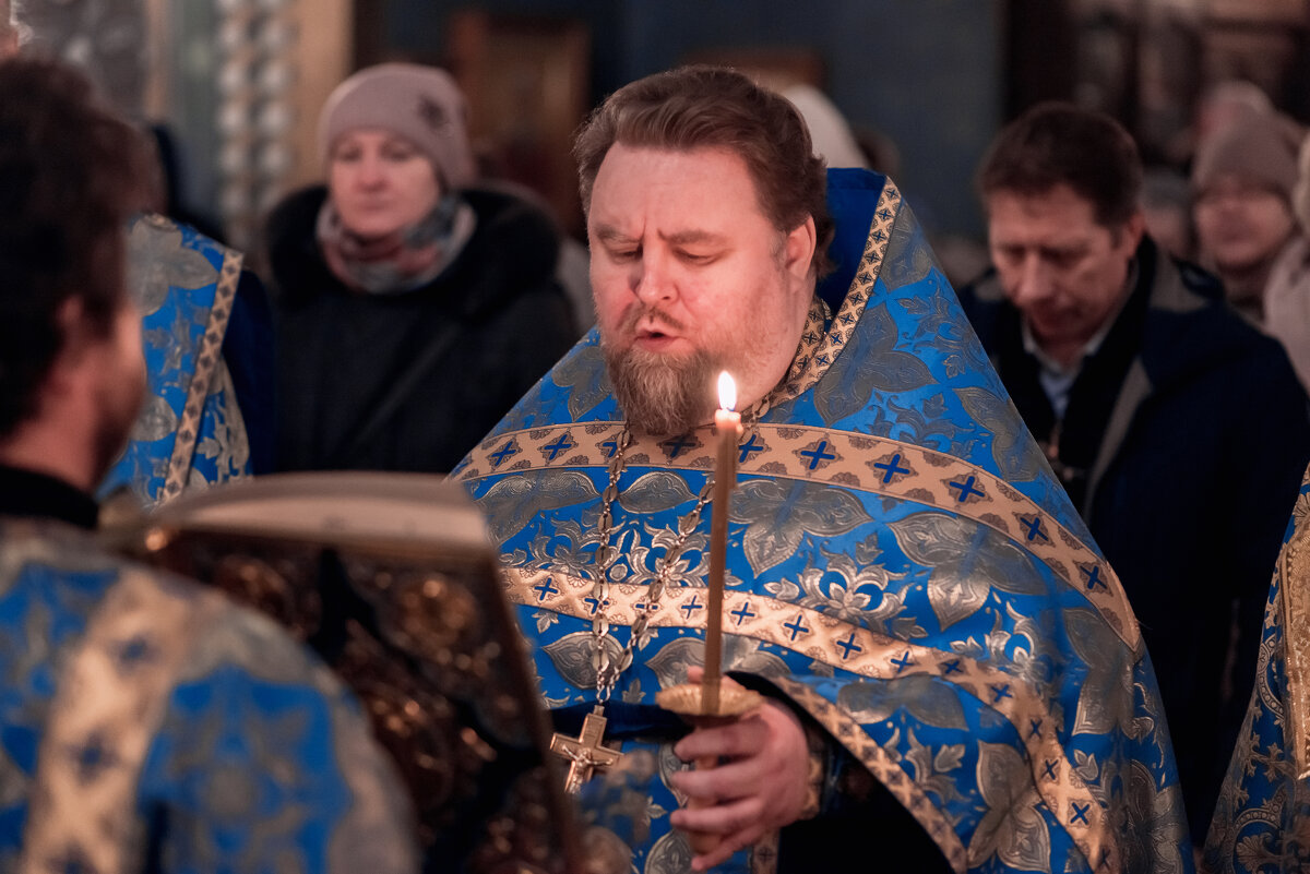 За вечерним Богослужением - Pasha Zhidkov