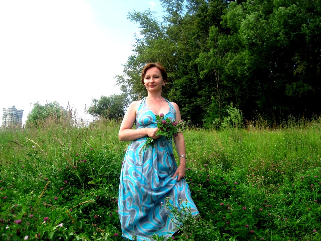 Девушка и лето - Елена Семигина Девушка и лето - Елена Семигина