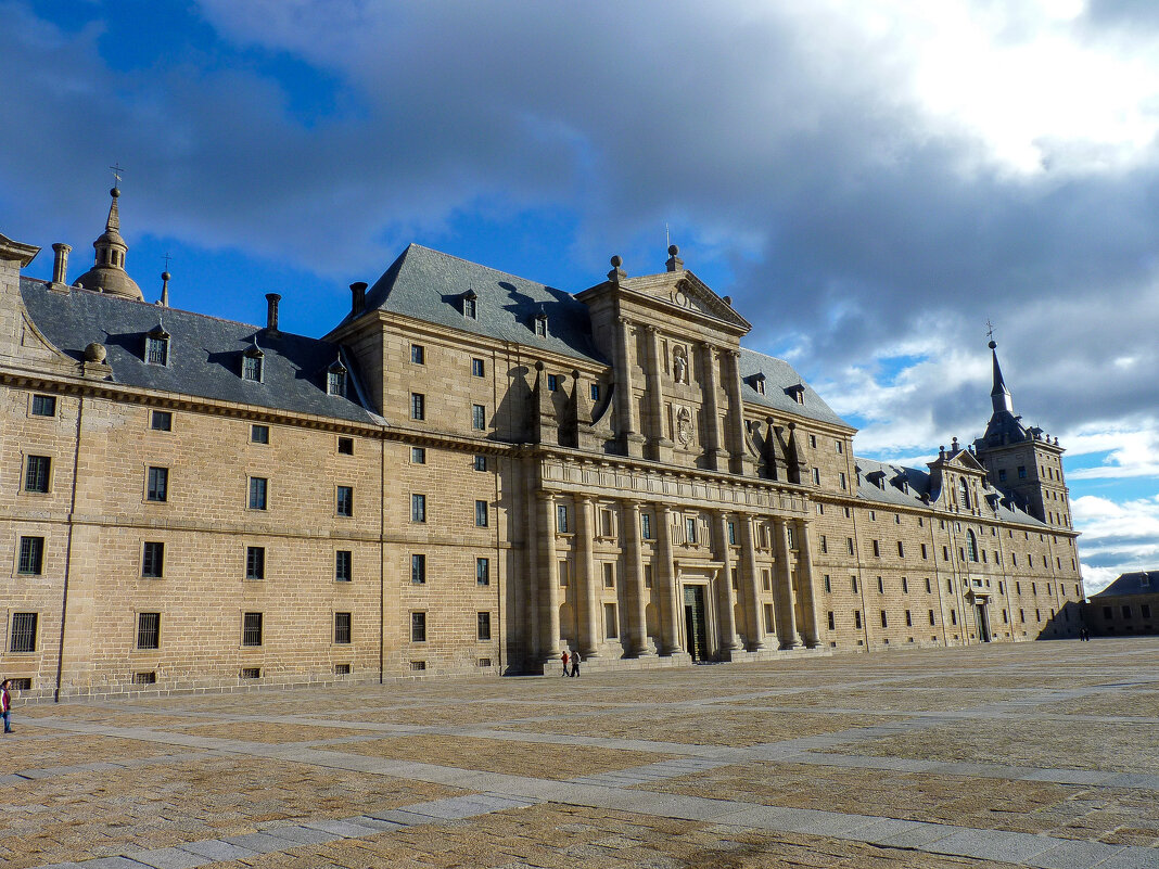 Эскориал - Алексей Просвиряков