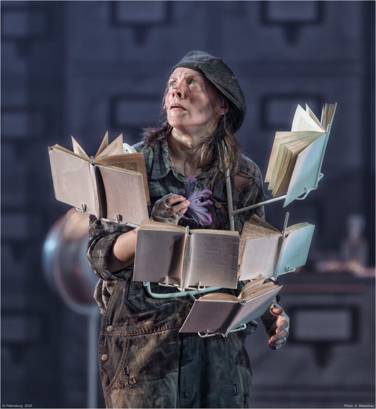 Актриса Виктория Зайцева в роли Элизы Дулиттл. - Александр Максимов Актриса Виктория Зайцева в роли Элизы Дулиттл. - Александр Максимов