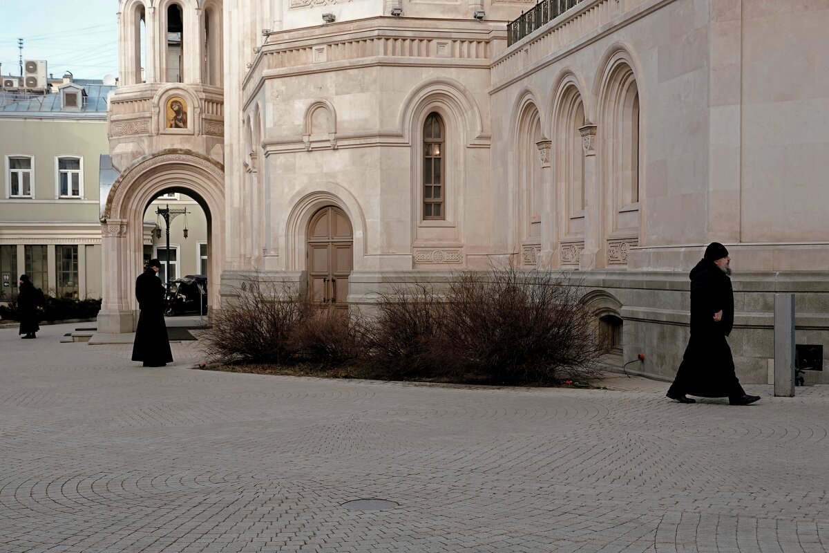 Повседневная жизнь монастыря. - Татьяна Помогалова