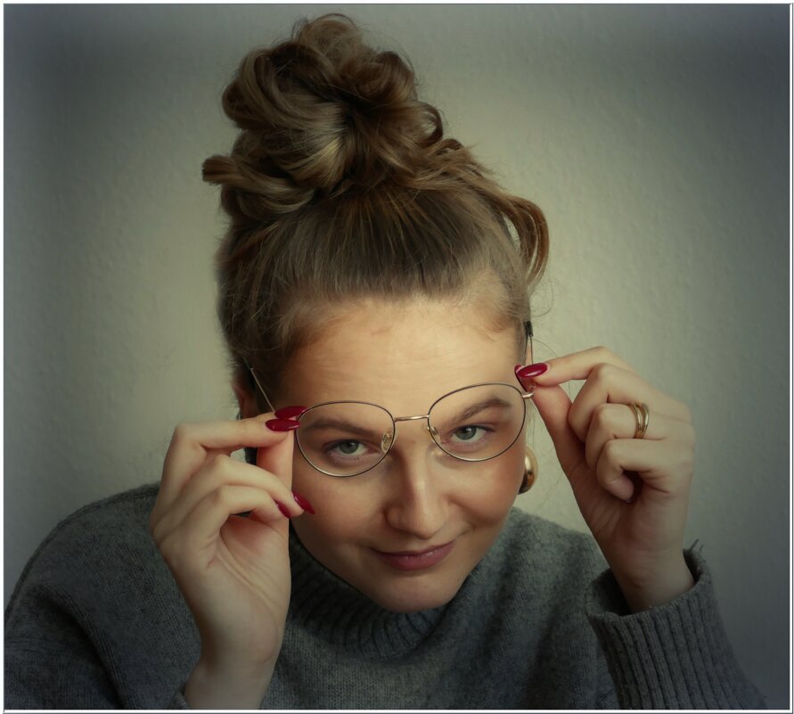 БУДЕМ ЗНАКОМЫ!... - Elvira E. 