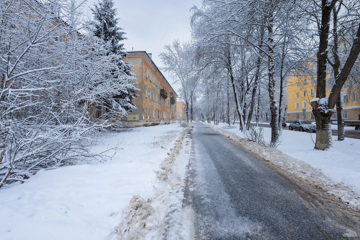 По старой улице - Александр Синдерёв