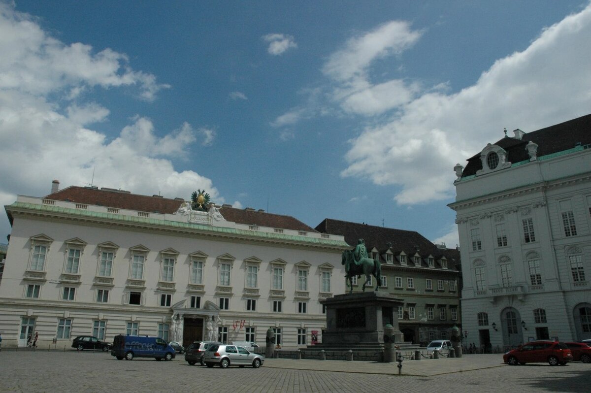 Йозеф-Плац - Alexandra Sakharova