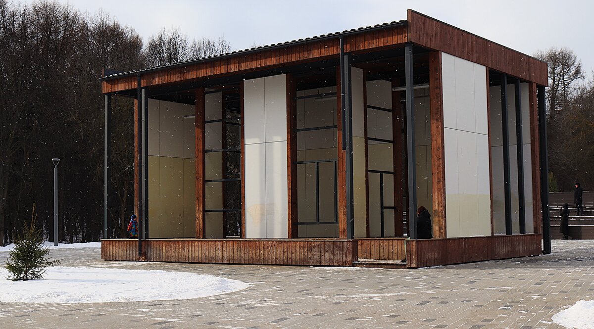 Павильон. - Василий Палий Павильон. - Василий Палий