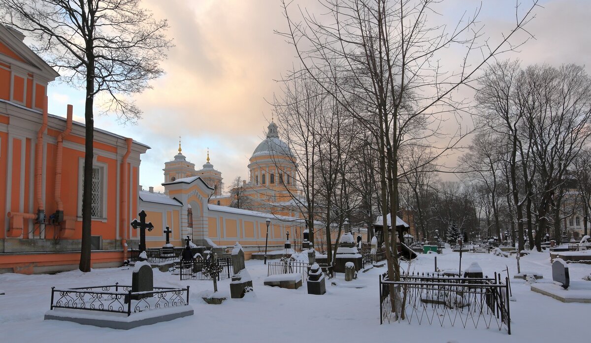 Никольское кладбище - Александр Алексеенко Никольское кладбище - Александр Алексеенко