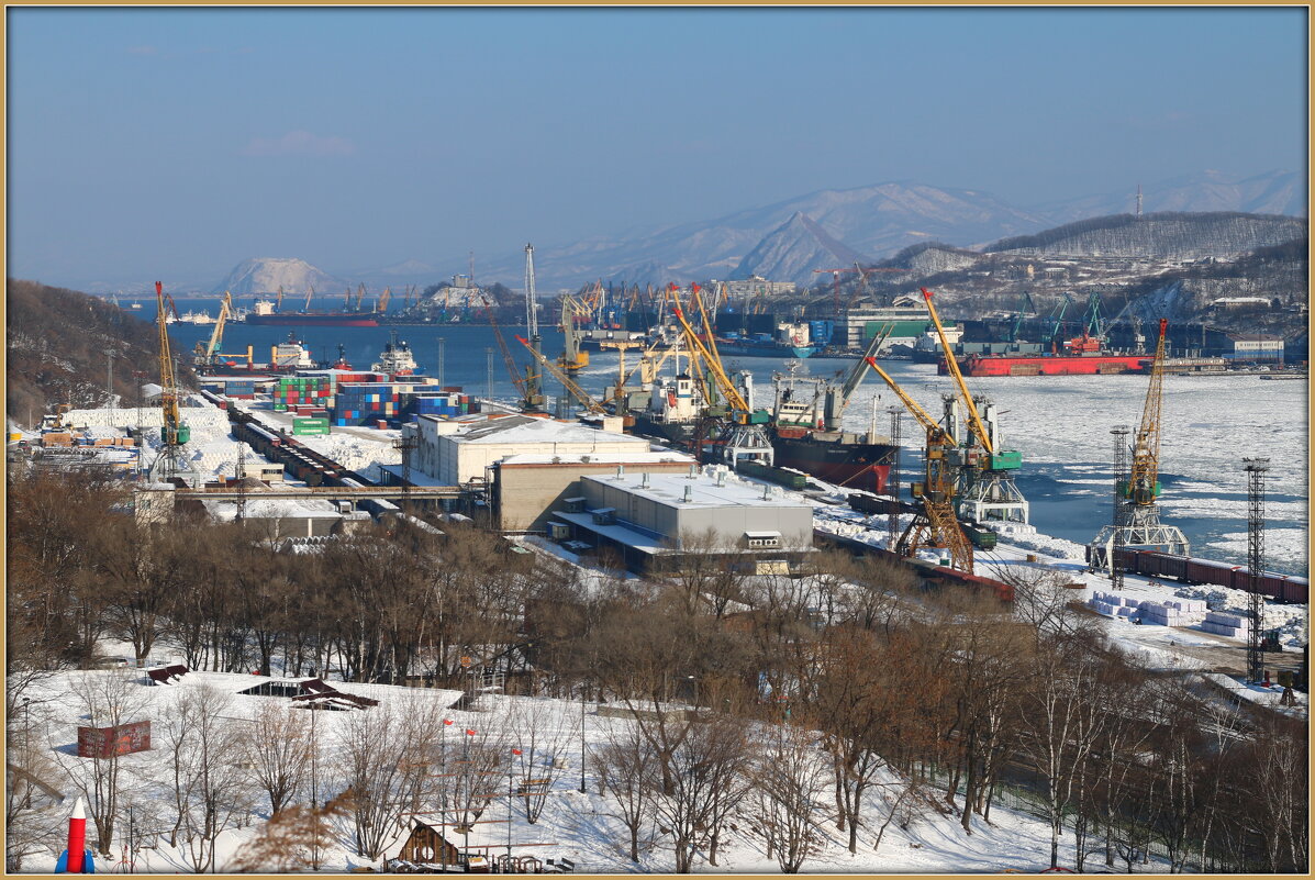 Находка. Рыбный порт. - Сергей Лякишев Находка. Рыбный порт. - Сергей Лякишев
