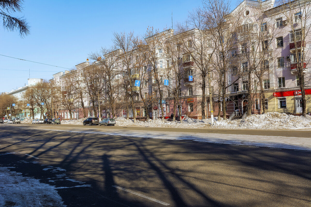 По улицам Комсомольска-на-Амуре. - Виктор Иванович Чернюк По улицам Комсомольска-на-Амуре. - Виктор Иванович Чернюк