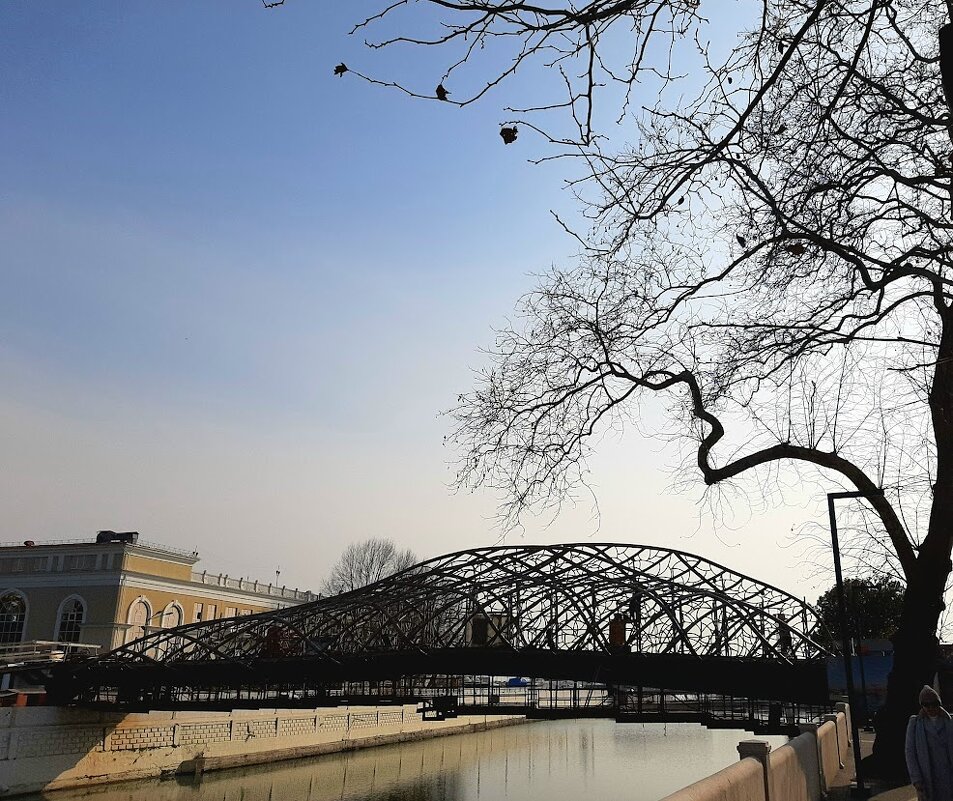 Новый мост Ривьера-строится - Tata Wolf